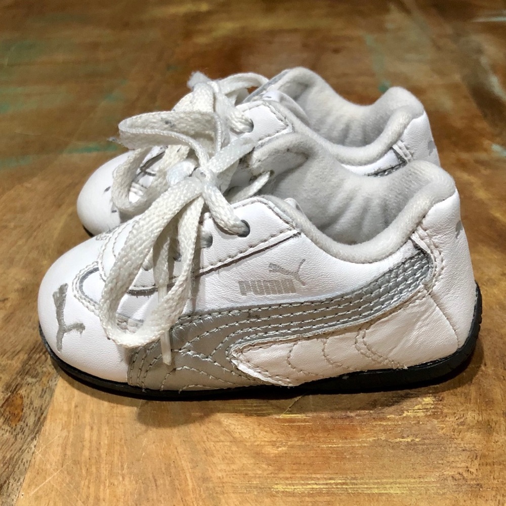 Puma Sneakers